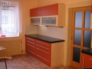 Design samostatné části kuchyně. 